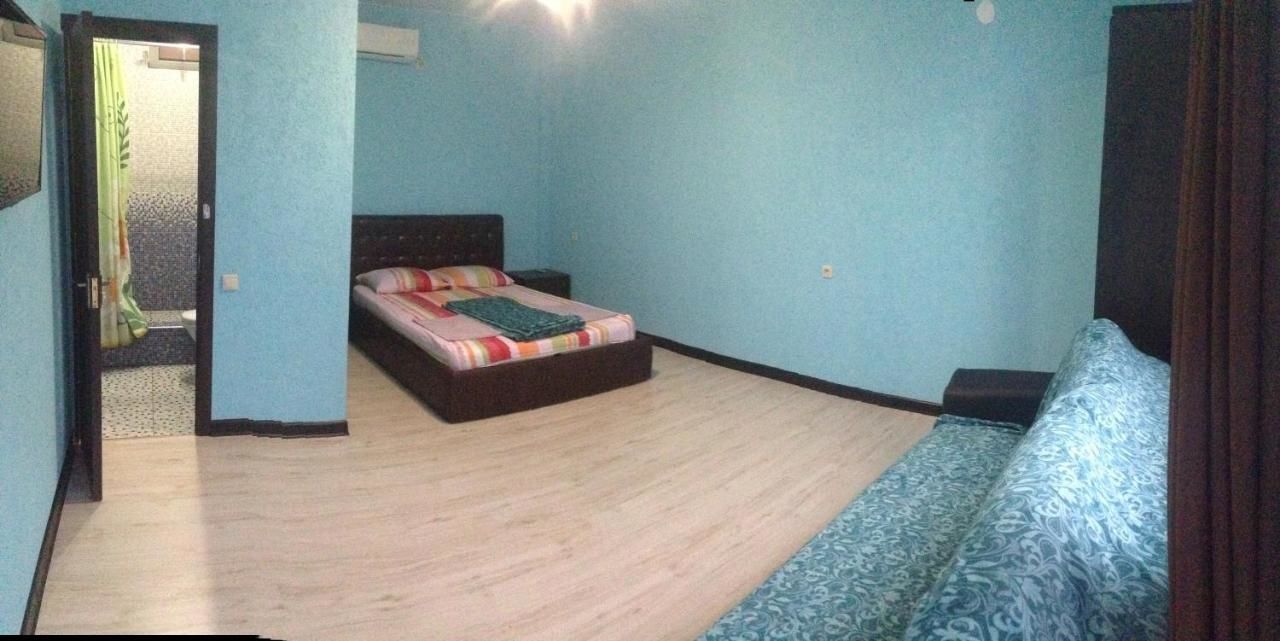 Гостевой дом Guest house on Prospect Vladislava Ardzinba Гагра