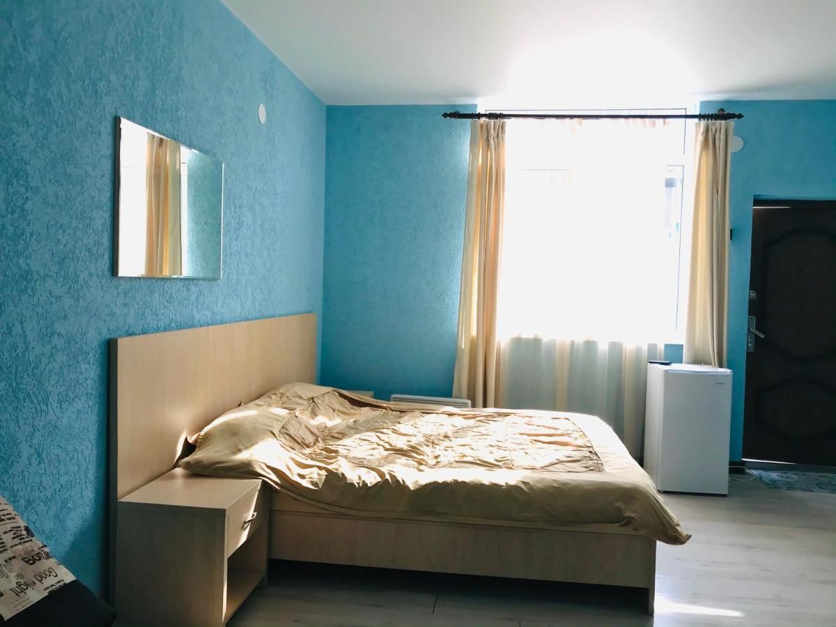 Гостевой дом Guest house on Prospect Vladislava Ardzinba Гагра