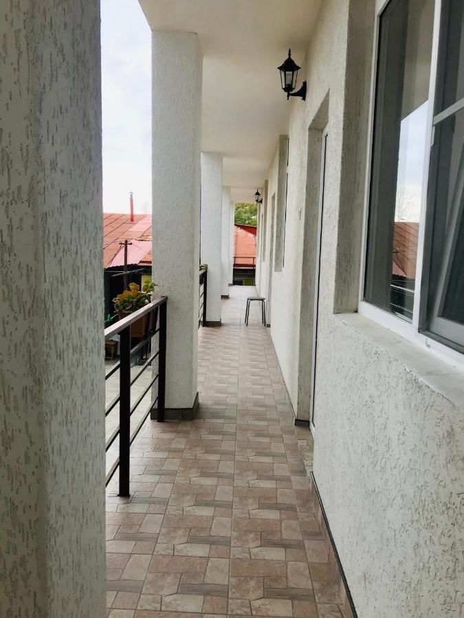 Гостевой дом Guest house on Prospect Vladislava Ardzinba Гагра-31