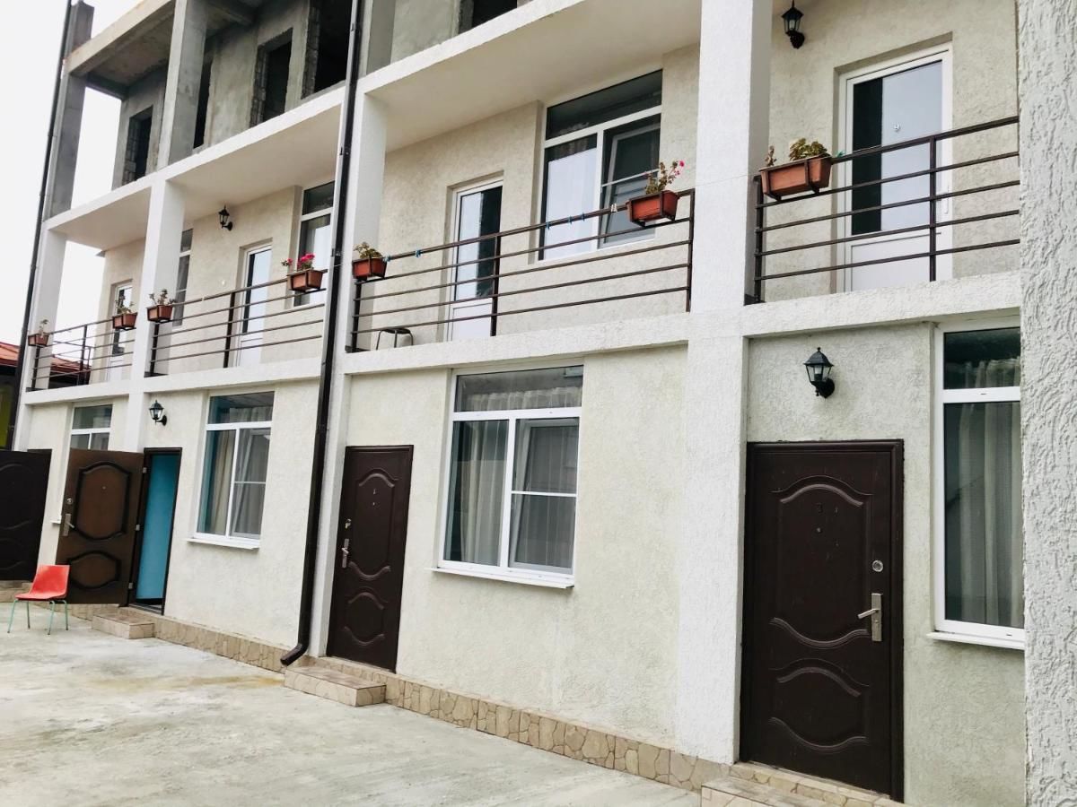 Гостевой дом Guest house on Prospect Vladislava Ardzinba Гагра-32