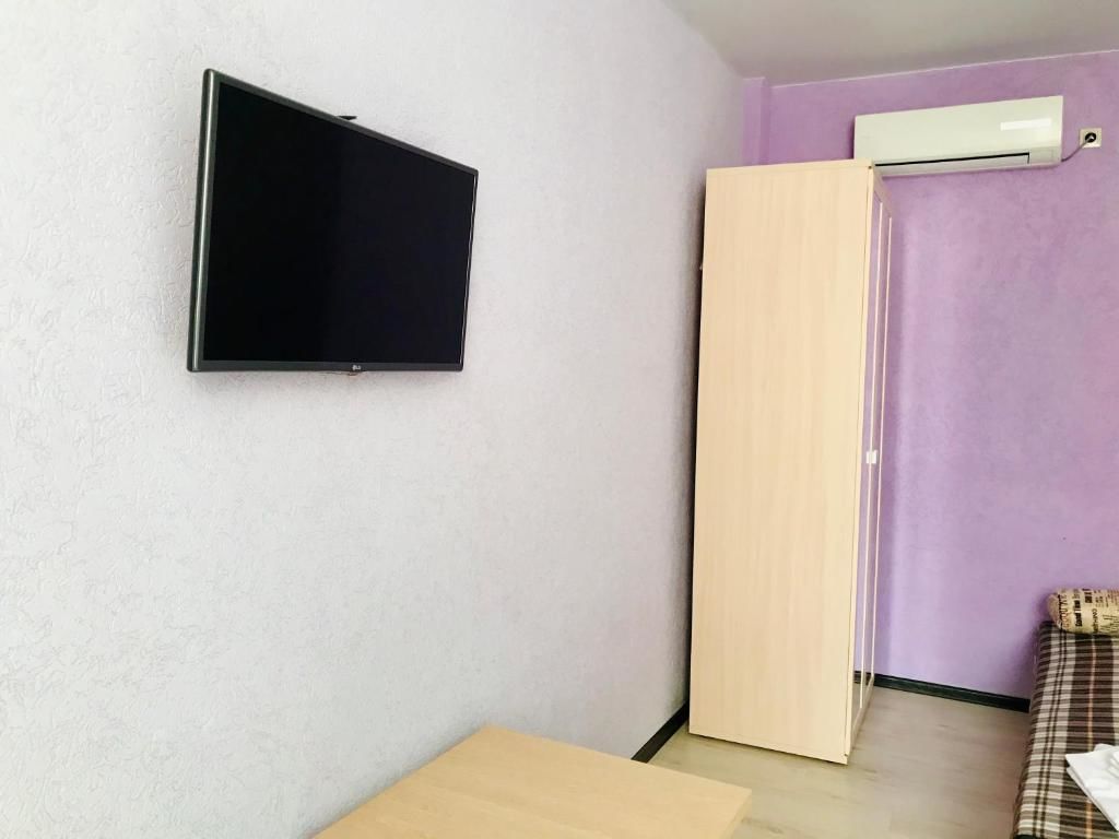 Гостевой дом Guest house on Prospect Vladislava Ardzinba Гагра