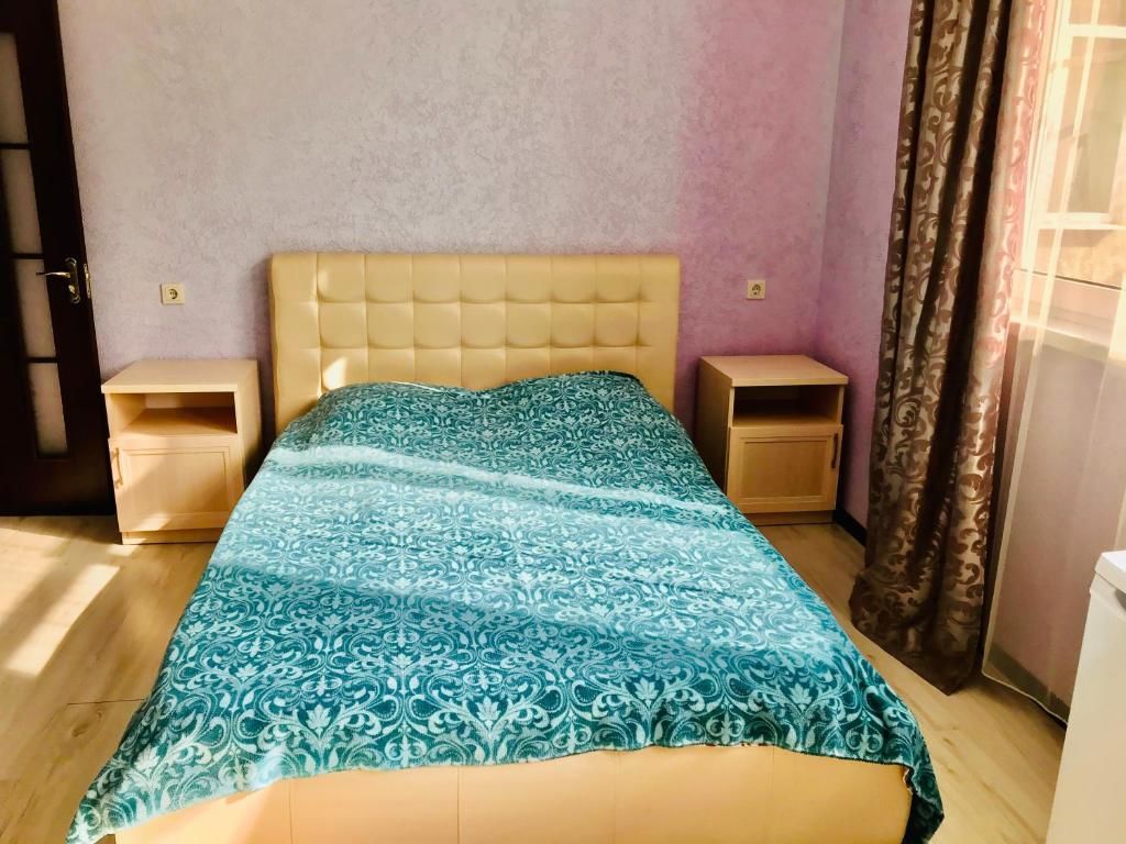 Гостевой дом Guest house on Prospect Vladislava Ardzinba Гагра